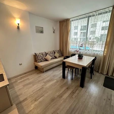 Avalon, C102 Apartment
